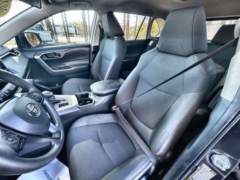 Used 2024 Toyota RAV4 LE image 20