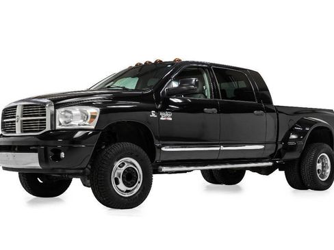 Used 2009 Dodge Ram 3500 Truck Laramie AWD/4WD image 2
