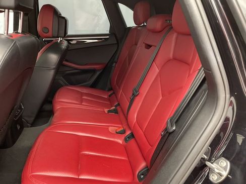 Used 2018 Porsche Macan S image 24