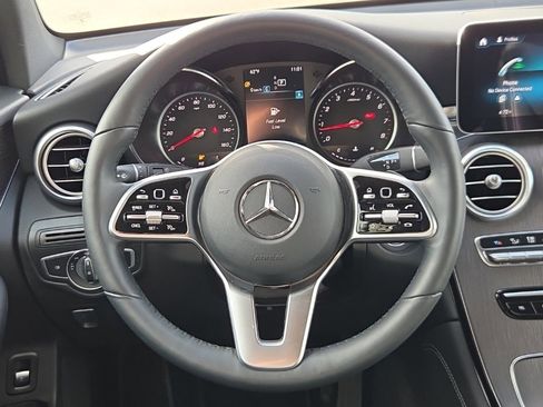 Used 2020 Mercedes-Benz GLC 300 4MATIC image 24
