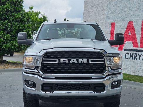 Used 2024 RAM 2500 Big Horn w/ Off Road Package AWD/4WD image 2