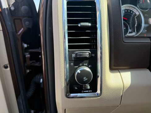 Used 2015 RAM 1500 Laramie w/ Convenience Group RWD image 12
