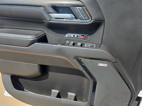 Used 2022 GMC Sierra 1500 AT4 AWD/4WD image 27