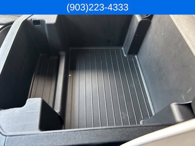Used 2026 GMC Yukon AT4 Ultimate w/ LPO, Floor Liner Package AWD/4WD image 34