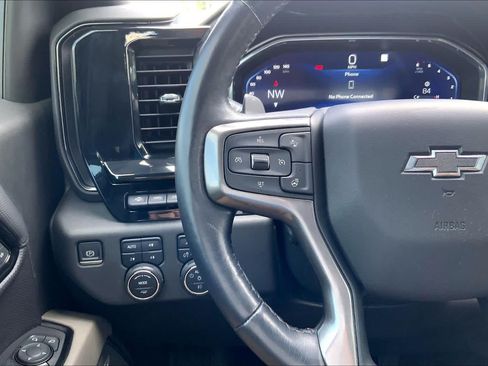 Used 2022 Chevrolet Silverado 1500 ZR2 w/ Technology Package AWD/4WD image 47