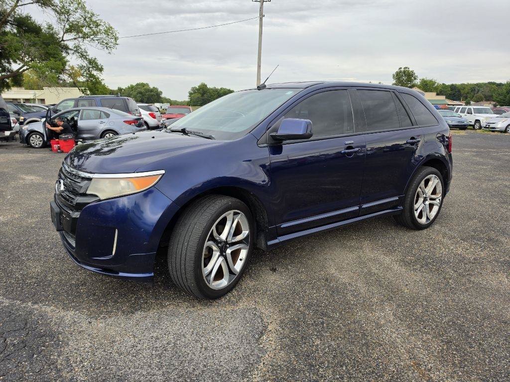 Used 2011 Ford Edge Sport w/ Driver Entry Pkg FWD image 10