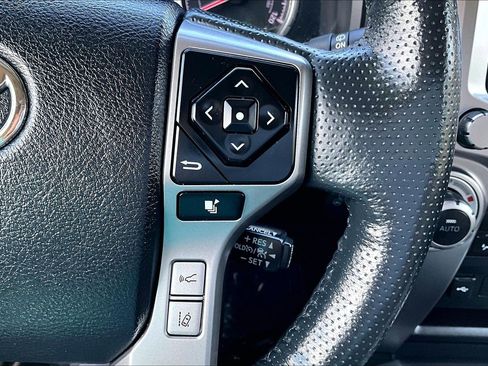 Used 2023 Toyota 4Runner Limited AWD/4WD image 18