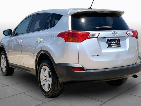 Used 2014 Toyota RAV4 LE FWD image 11