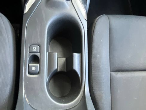 Used 2023 Toyota Corolla LE FWD image 20