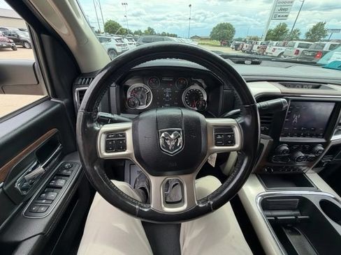 Used 2018 RAM 2500 Laramie AWD/4WD image 15
