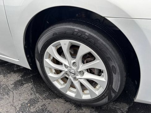 Used 2019 Nissan Sentra SV FWD image 26