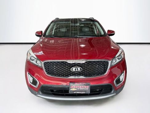 Used 2016 Kia Sorento EX w/ EX Touring Package image 4