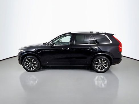 Used 2018 Volvo XC90 T5 Momentum w/ Momentum Plus Package AWD/4WD image 2