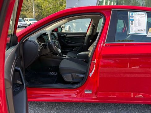 Used 2019 Volkswagen Jetta S w/ Driver Assistance Package FWD image 15