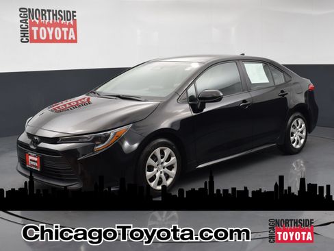 Used 2024 Toyota Corolla LE FWD image 1