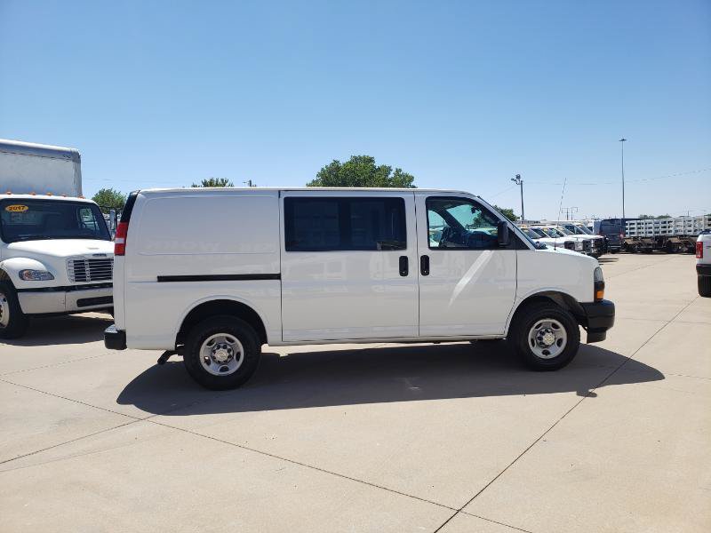 Used 2020 Chevrolet Express 2500 w/ Driver Convenience Package RWD image 6
