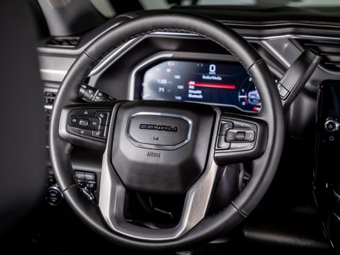Used 2024 GMC Sierra 3500 Denali w/ Denali Reserve Package AWD/4WD image 30