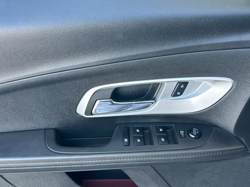 Used 2012 Chevrolet Equinox LS FWD image 11