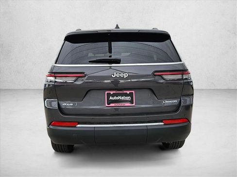 New 2026 Jeep Grand Cherokee L 4WD image 8
