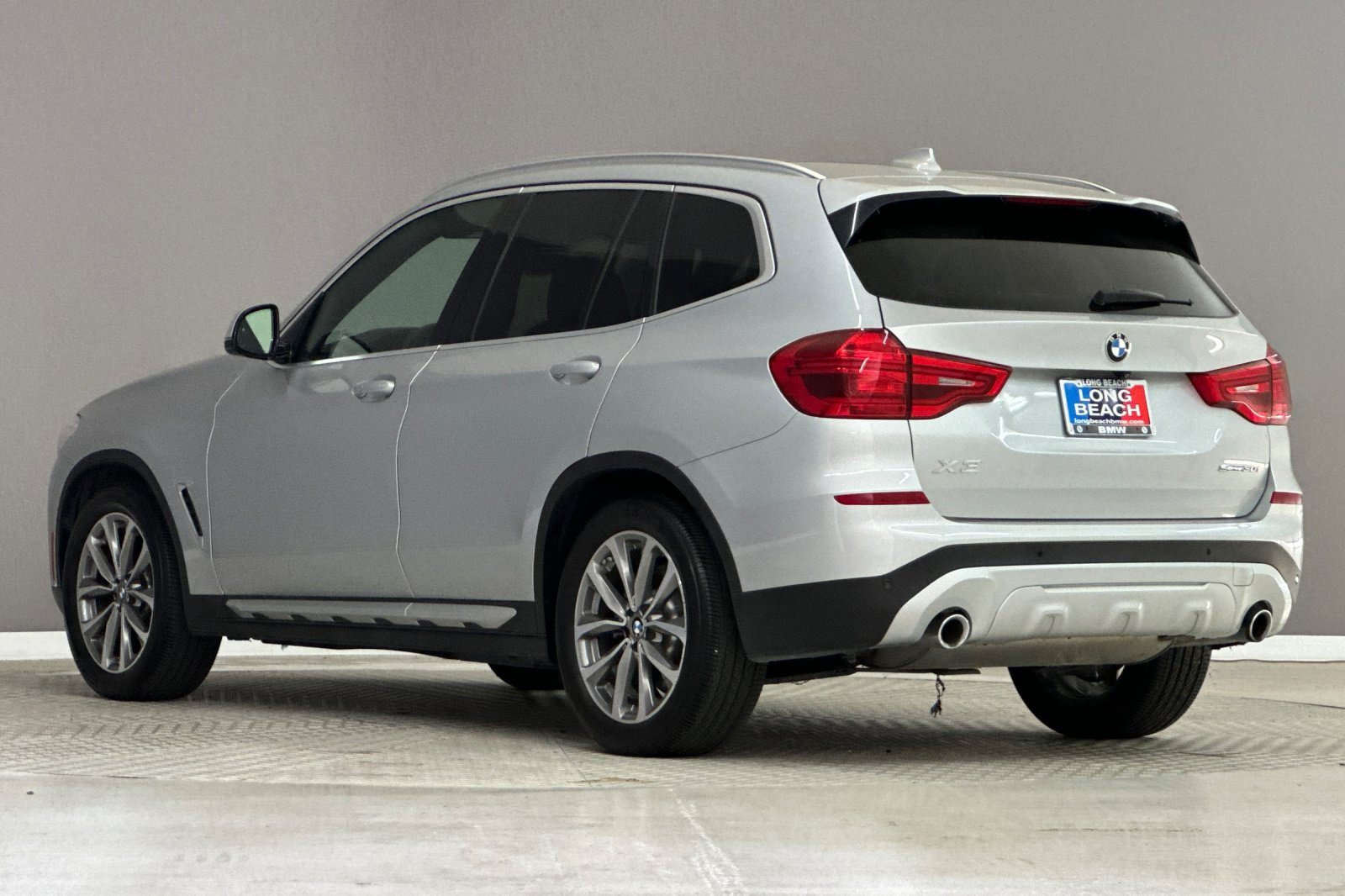 Used 2019 BMW X3 sDrive30i w/ Driving Assistance Package RWD image 3