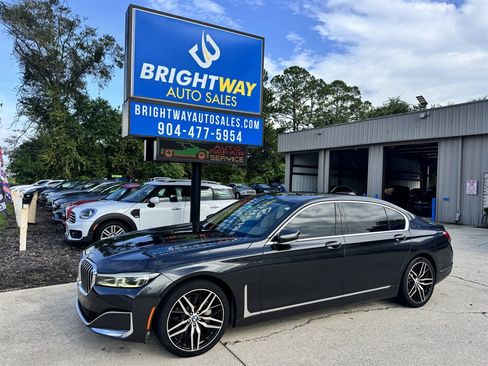 Used 2020 BMW 740i w/ Cold Weather Package RWD image 1