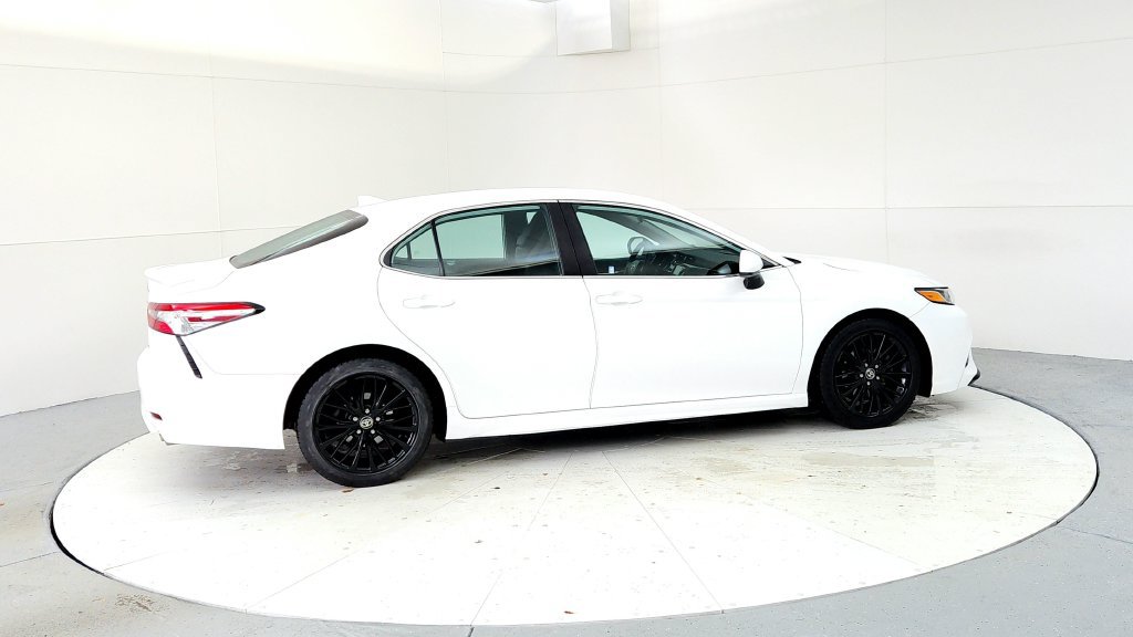 Certified 2020 Toyota Camry SE w/ Carpet Mat Package AWD/4WD image 6