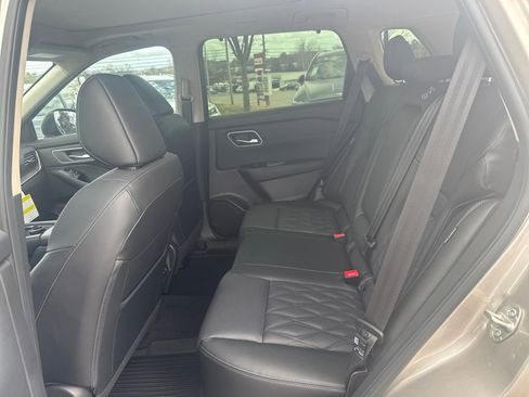 New 2026 Nissan Rogue Platinum w/ Platinum Premium Package image 29