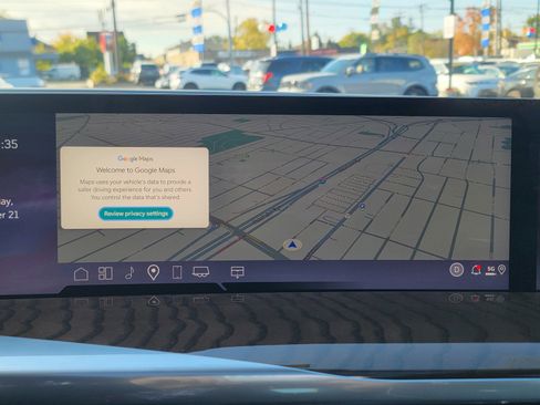 Used 2025 Cadillac Escalade Sport Platinum w/ LPO, ONYX Package image 38