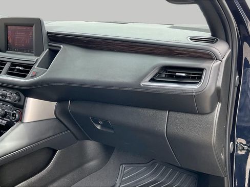 Certified 2024 Chevrolet Tahoe LS RWD image 17