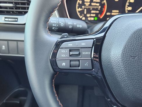 New 2025 Honda Pilot Sport image 32