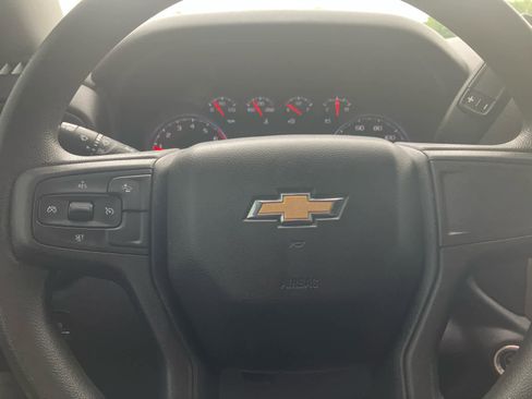 Used 2023 Chevrolet Silverado 1500 Custom RWD image 16