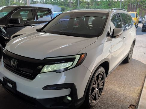 Used 2021 Honda Pilot Black Edition image 2