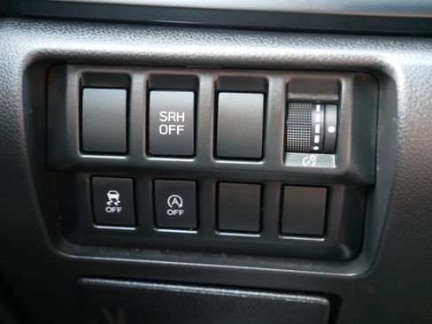 Used 2021 Subaru Forester AWD/4WD image 26