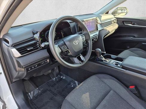 Used 2025 Toyota Camry LE FWD image 10