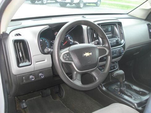 Used 2016 Chevrolet Colorado W/T w/ WT Convenience Package AWD/4WD image 27