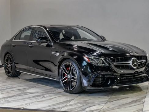 Used 2019 Mercedes-Benz E 63 AMG S w/ Driver Assistance Package image 10