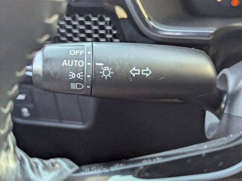 Used 2024 Honda CR-V EX-L image 15