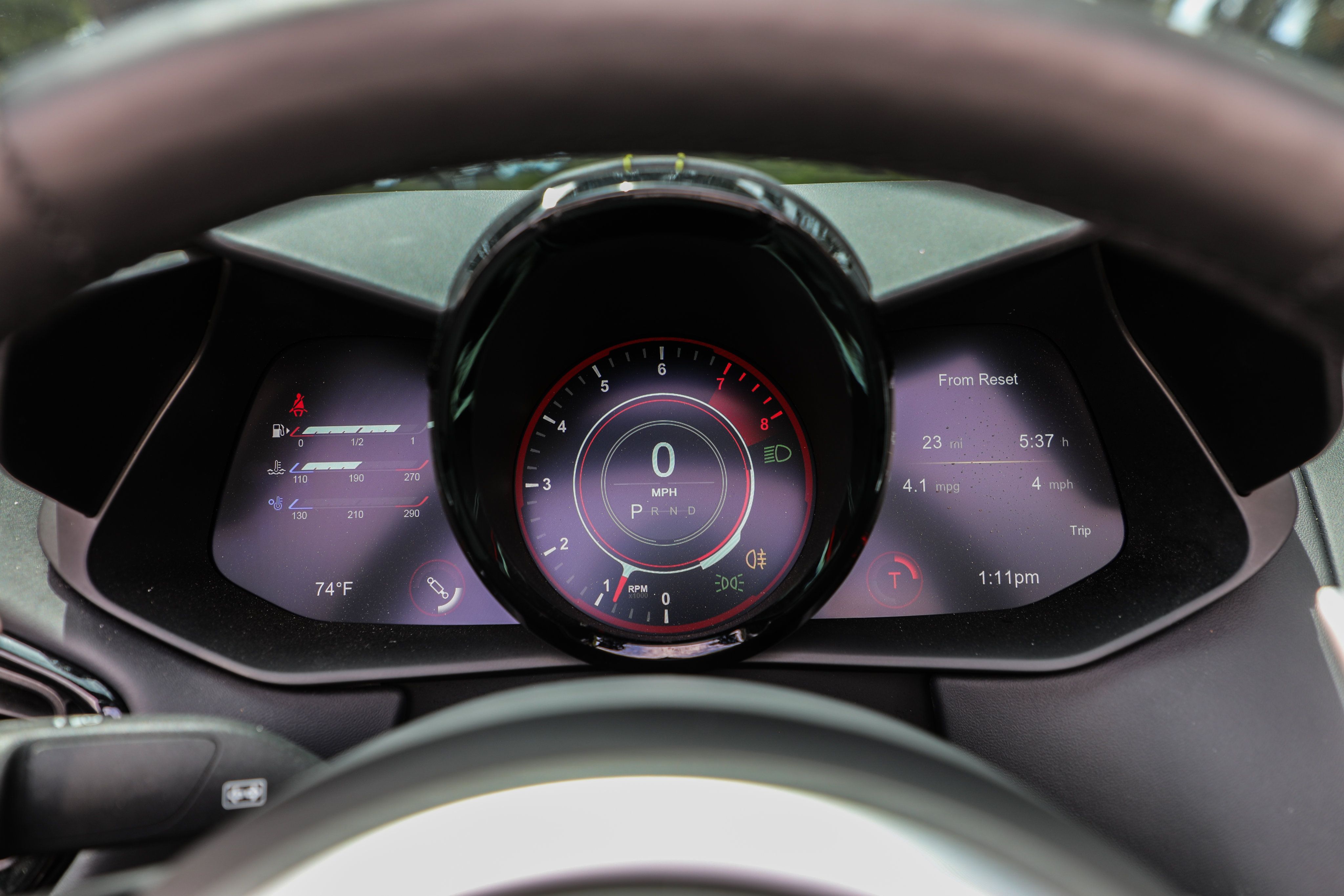 Used 2023 Aston Martin V8 Vantage Roadster RWD image 15