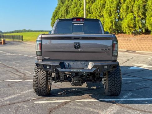 Used 2016 RAM 2500 Laramie w/ Sport Appearance Group AWD/4WD image 4