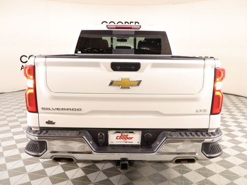 Used 2021 Chevrolet Silverado 1500 LTZ image 22