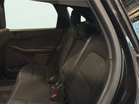Used 2023 Ford Escape Active AWD/4WD image 14