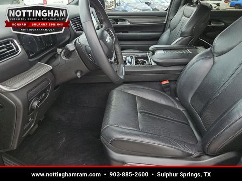 Used 2024 Jeep Wagoneer Series II AWD/4WD image 22