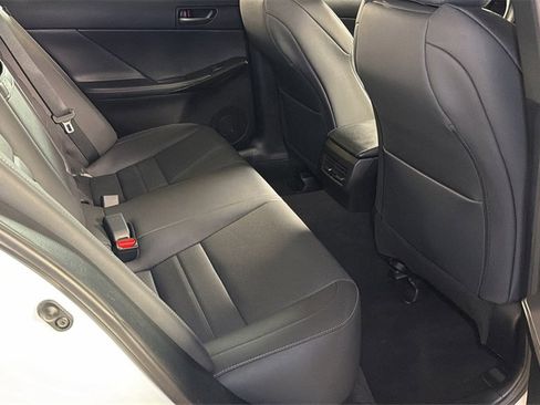 Certified 2022 Lexus IS 350 F Sport image 13