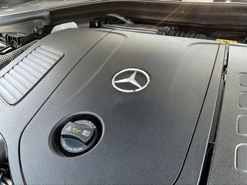 Certified 2023 Mercedes-Benz GLC 300 4MATIC image 33