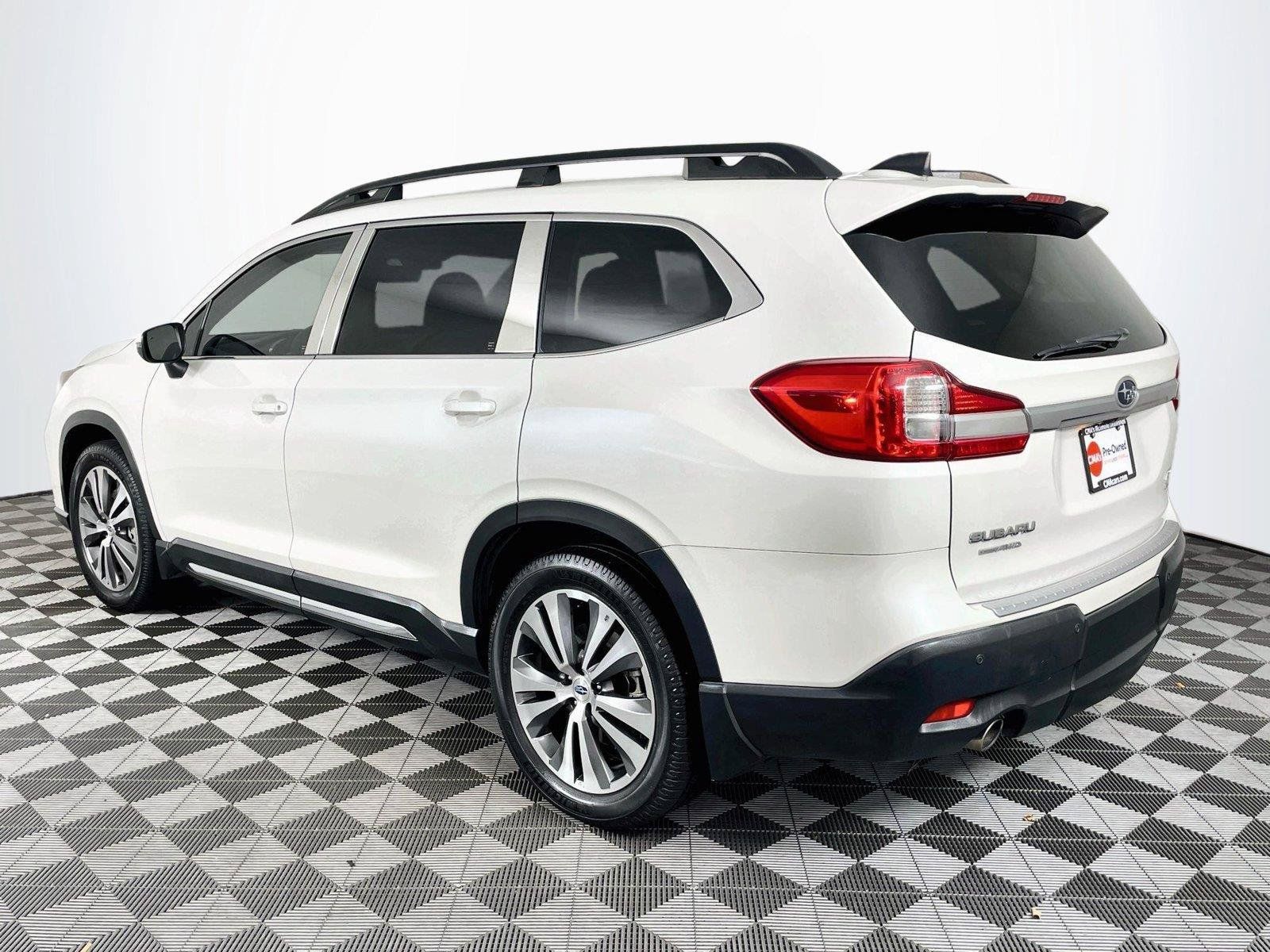 Used 2020 Subaru Ascent Limited w/ Technology Package AWD/4WD image 6