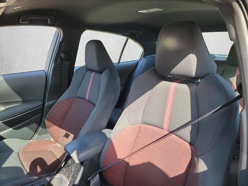 Used 2024 Toyota Corolla SE FWD image 13