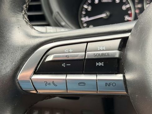 Used 2023 MAZDA CX-30 AWD 2.5 S w/ Premium Package image 13