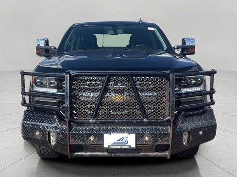 Used 2018 Chevrolet Silverado 1500 LTZ w/ LTZ Plus Package AWD/4WD image 9