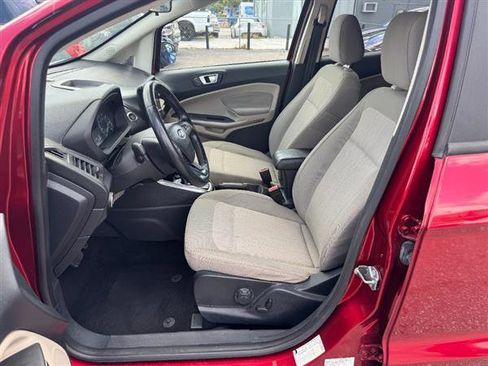 Used 2019 Ford EcoSport SE image 8