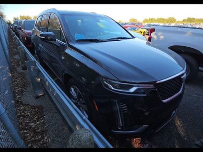 Used 2025 Cadillac XT6 Premium Luxury w/ Technology Package